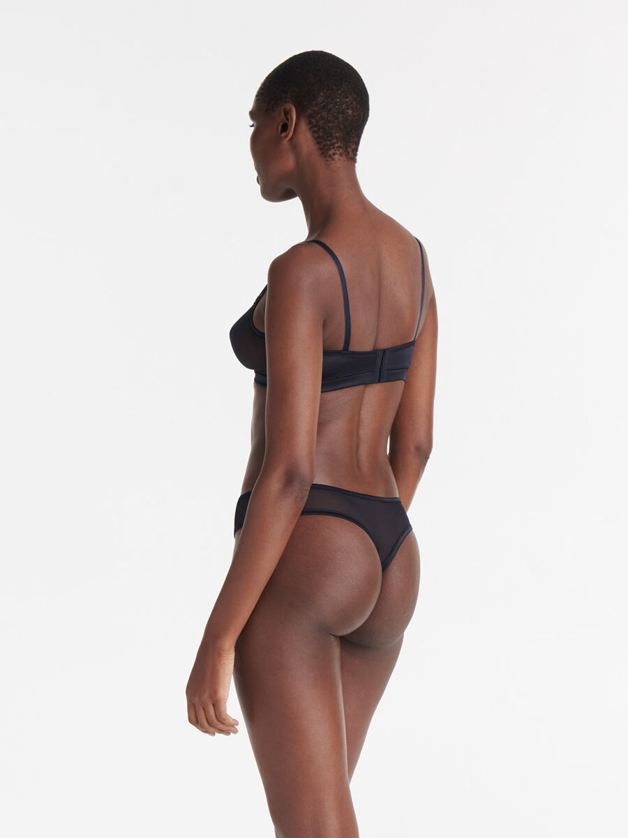 Diva Triangle bra standard view NaN