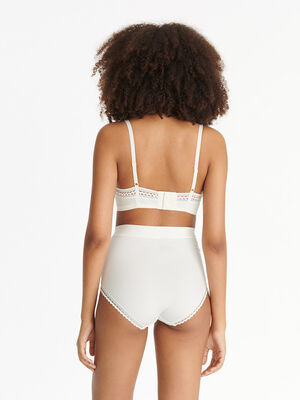 Slalom Triangle bra standard view 3