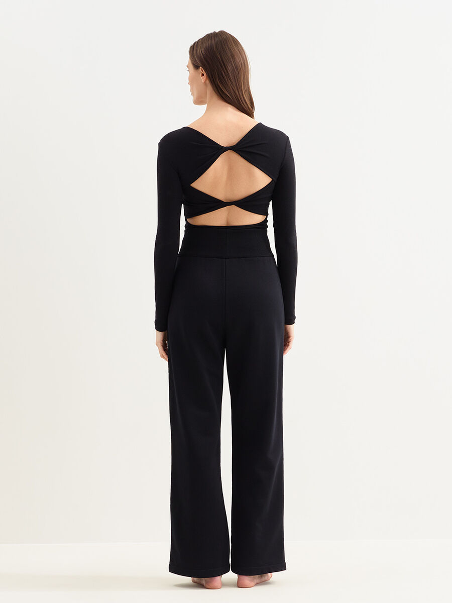 Lottie Long sleeve top standard view NaN