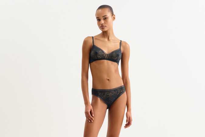 D&eacute;licieux Triangle bra standard view 3 out of 3
