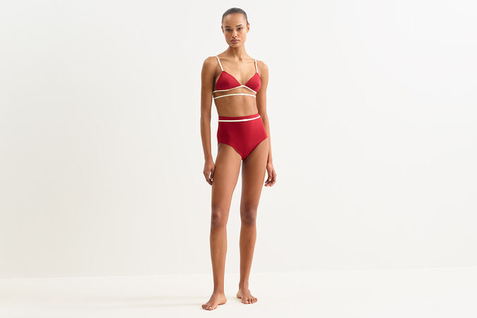 Karen Triangle bra with bust darts standard view 1