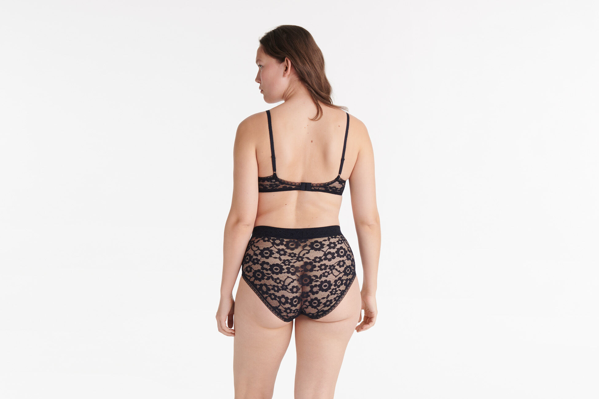 Joyeuse High-waisted briefs standard view �