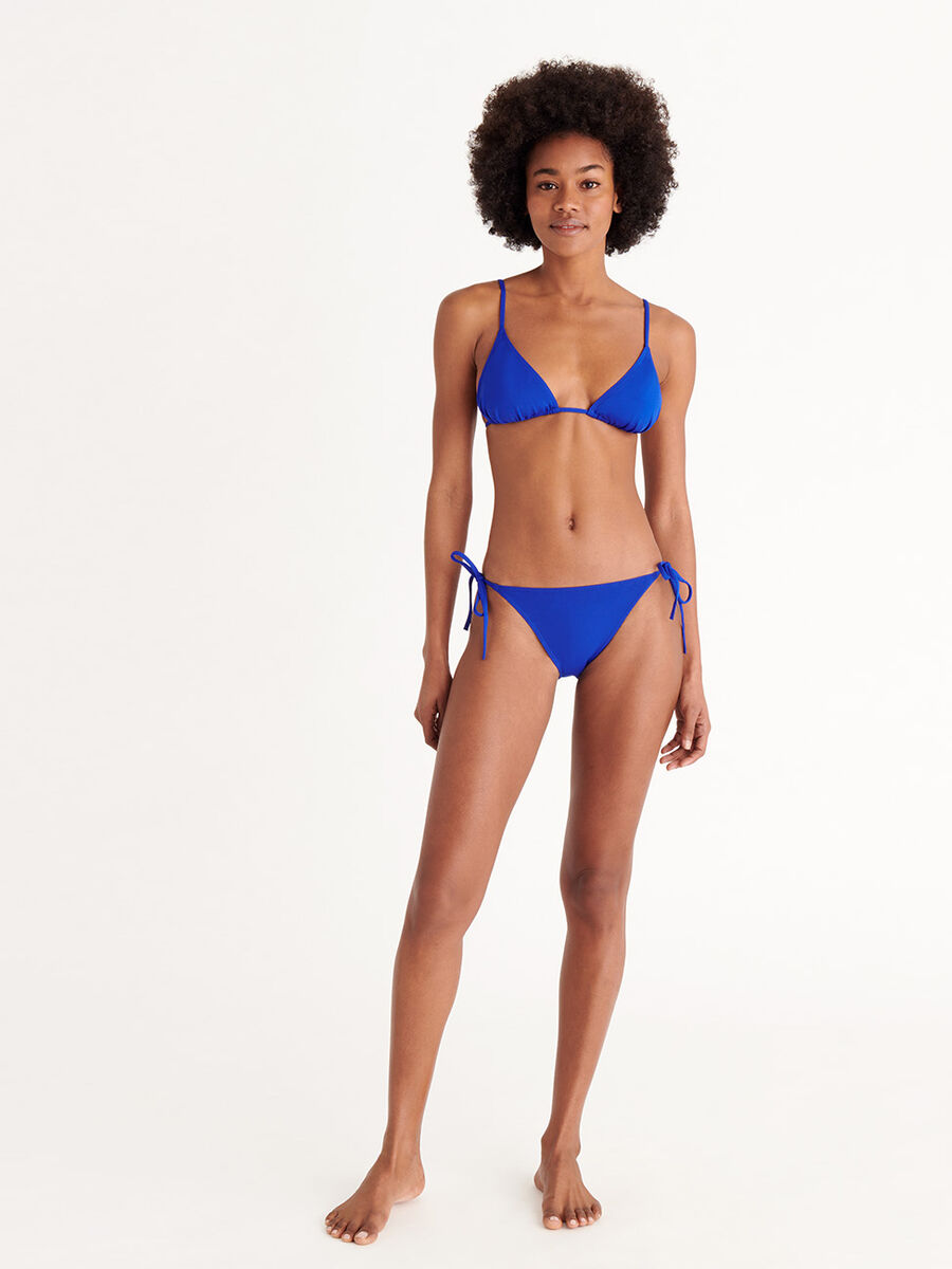 Mouna Small triangle bikini top standard view �