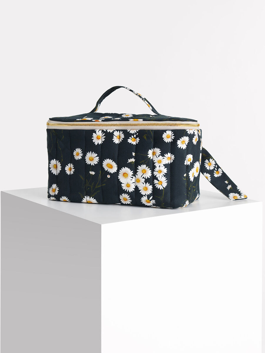 Bo&icirc;te &agrave; secrets Toiletry bag standard view NaN