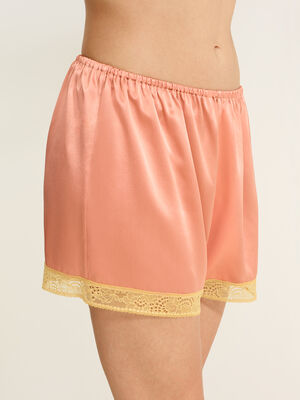 Pretty Shorts standard view 1