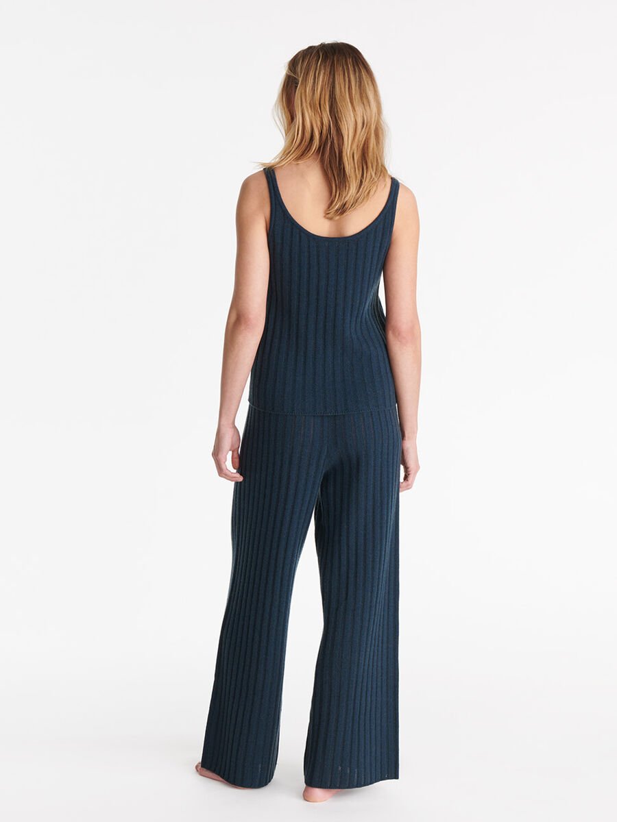 Palace Top standard view �