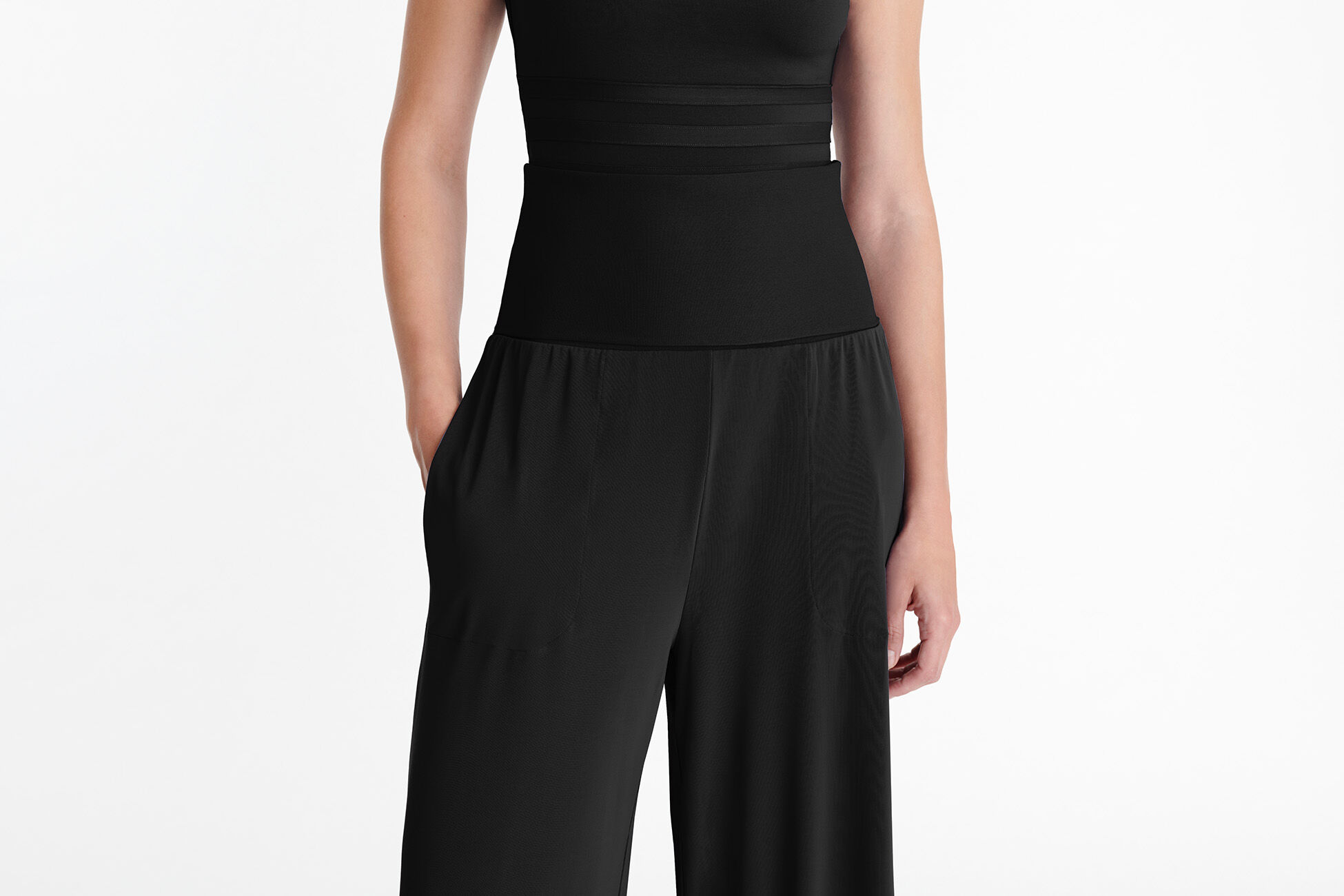 Dao Trousers standard view NaN