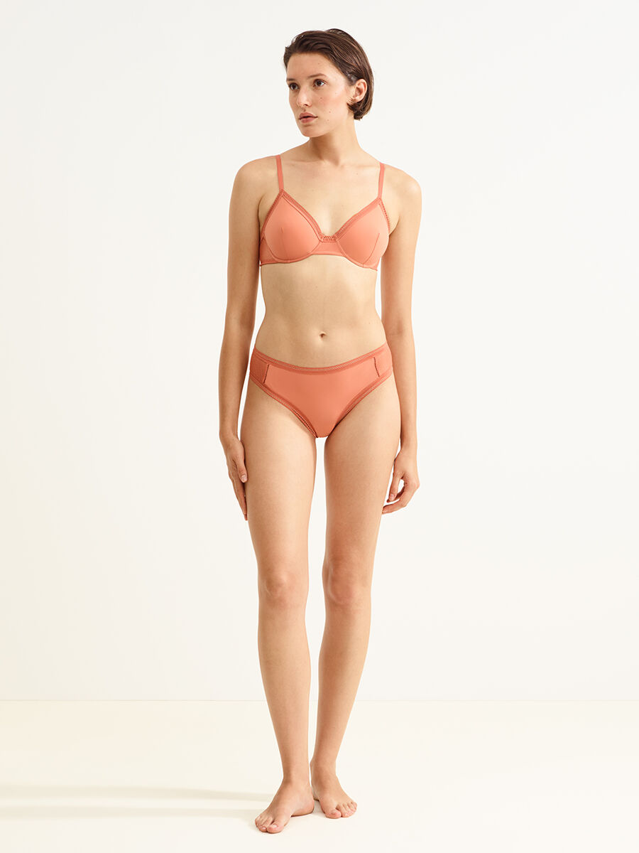 Envo&ucirc;tant Full-cup bra standard view �