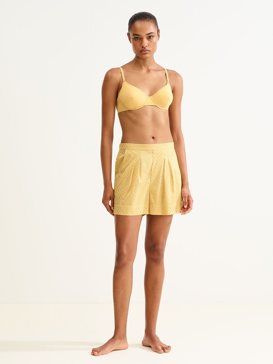 Tiar&eacute; Shorts standard view 1 out of 5