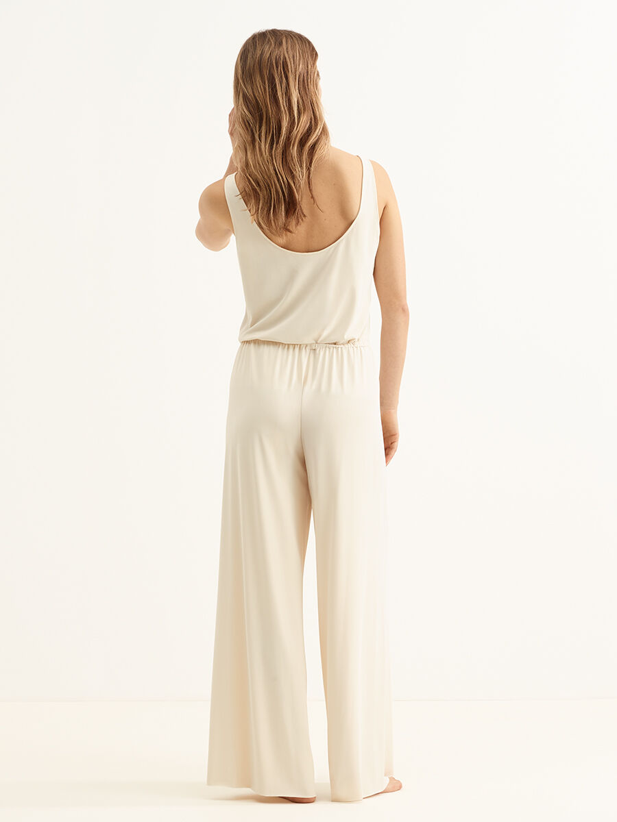 Z&eacute;lie Trousers standard view 2 out of 5