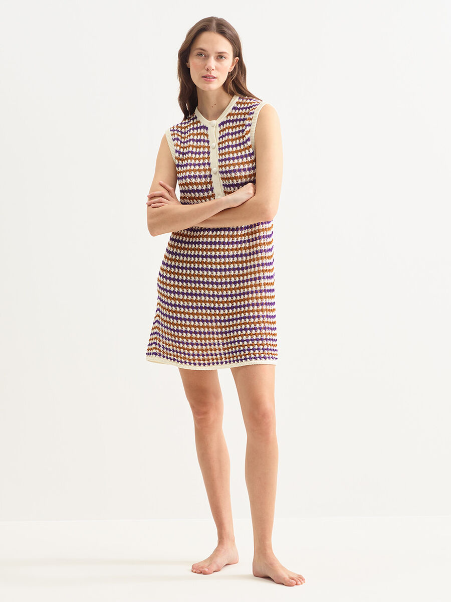 In&eacute;dite Robe courte vue standard 1 sur 4