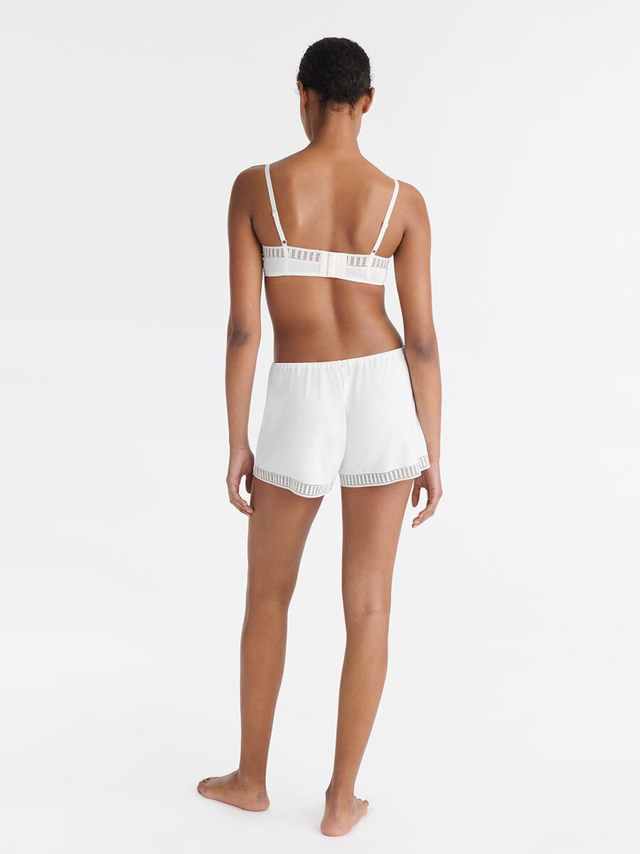 Sylvie graphique Shorts Vista estándar NaN