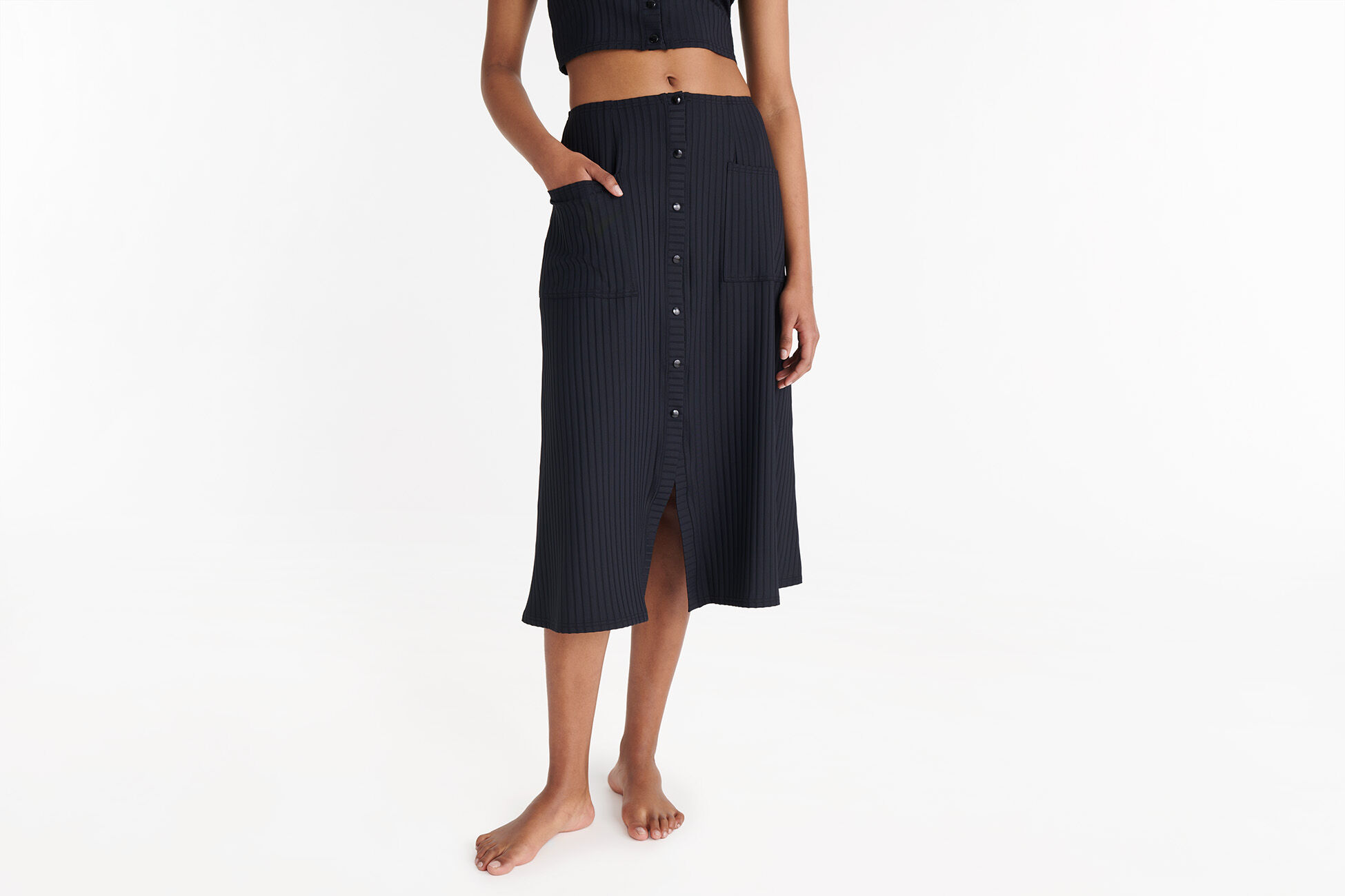 Copacabana Mid-lenght skirt standard view �