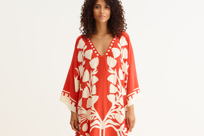 Holi Kaftan standard view 1