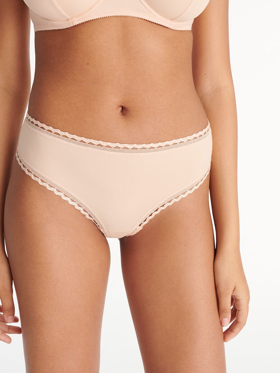 Flip Tanga vue standard NaN