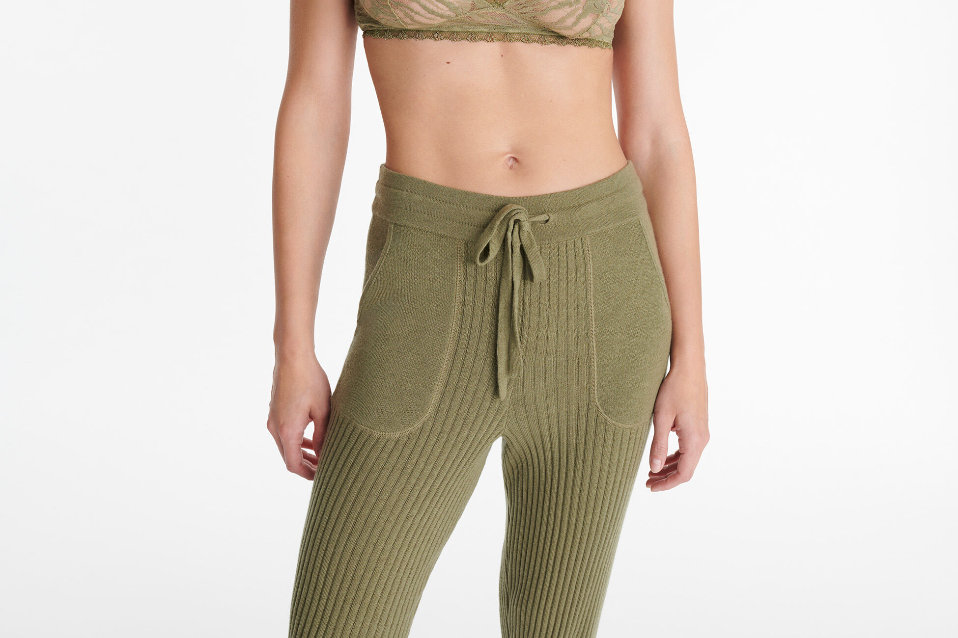 Moelleux Pantalone standard vista NaN