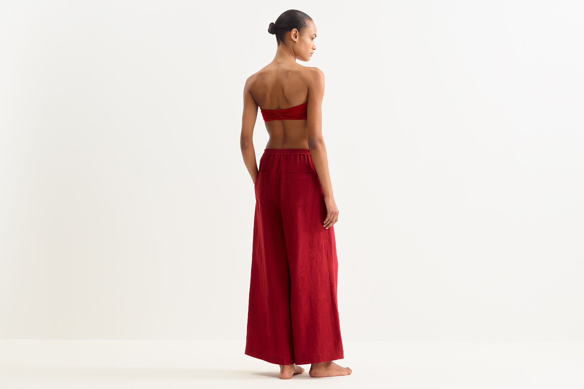 Select Large trousers standard view �