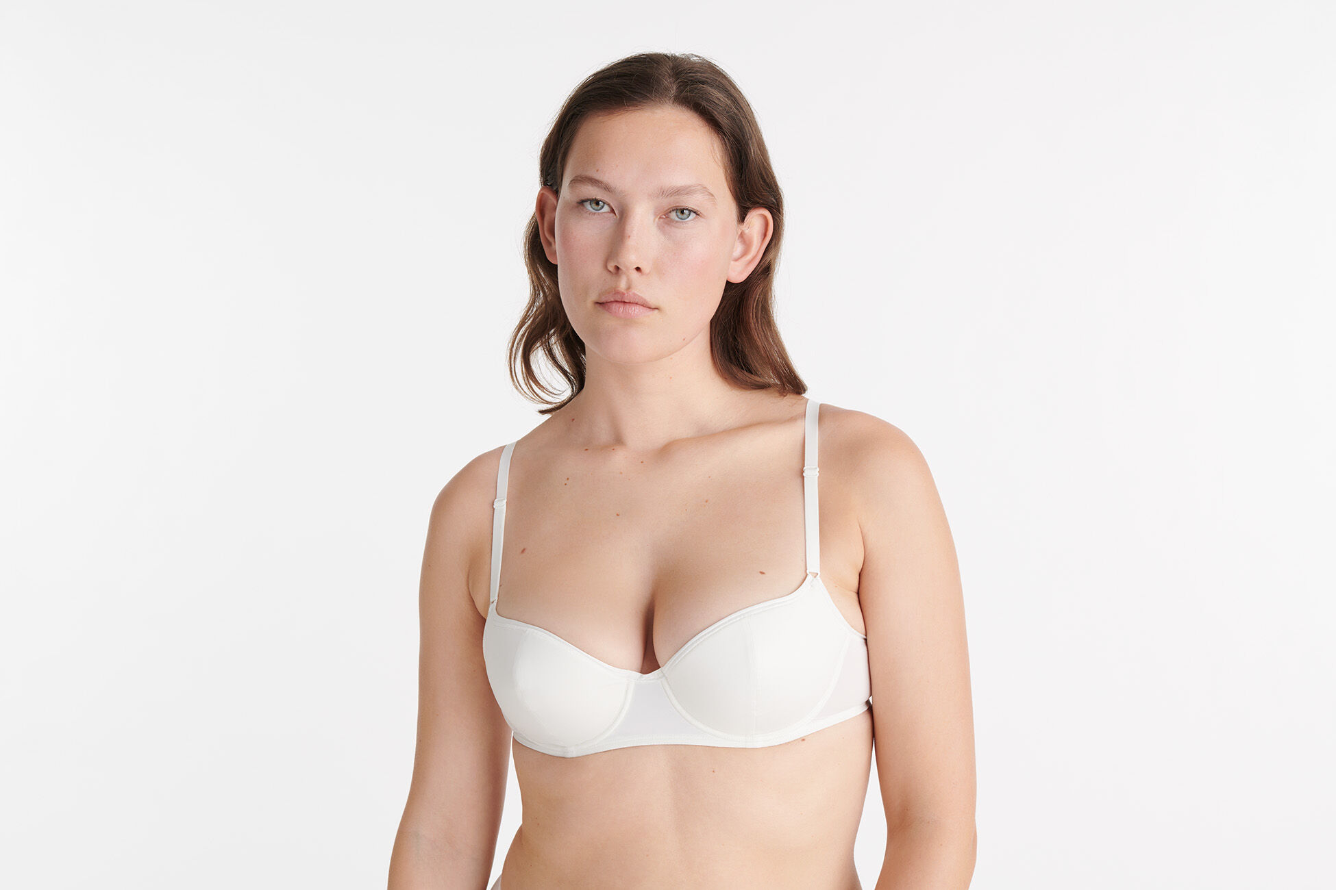 Josefina soyeus Padded bra standard view �