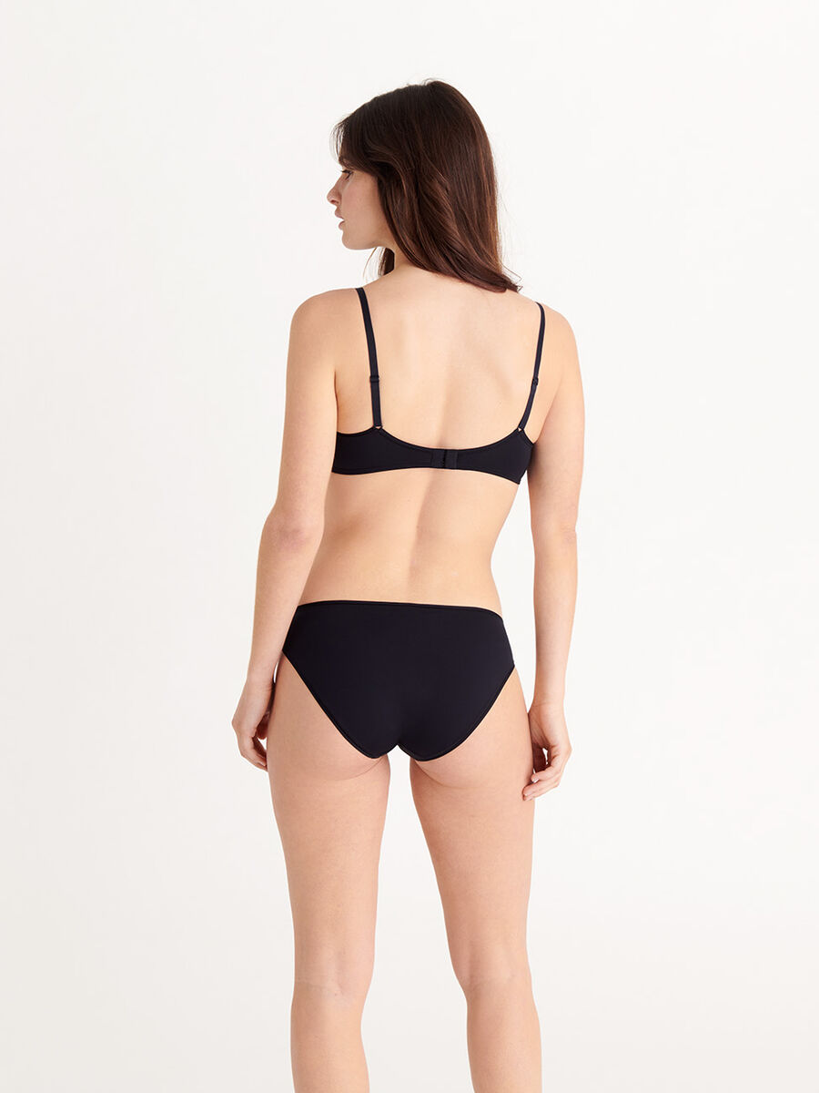 Lydia soyeuse Triangle bra standard view NaN