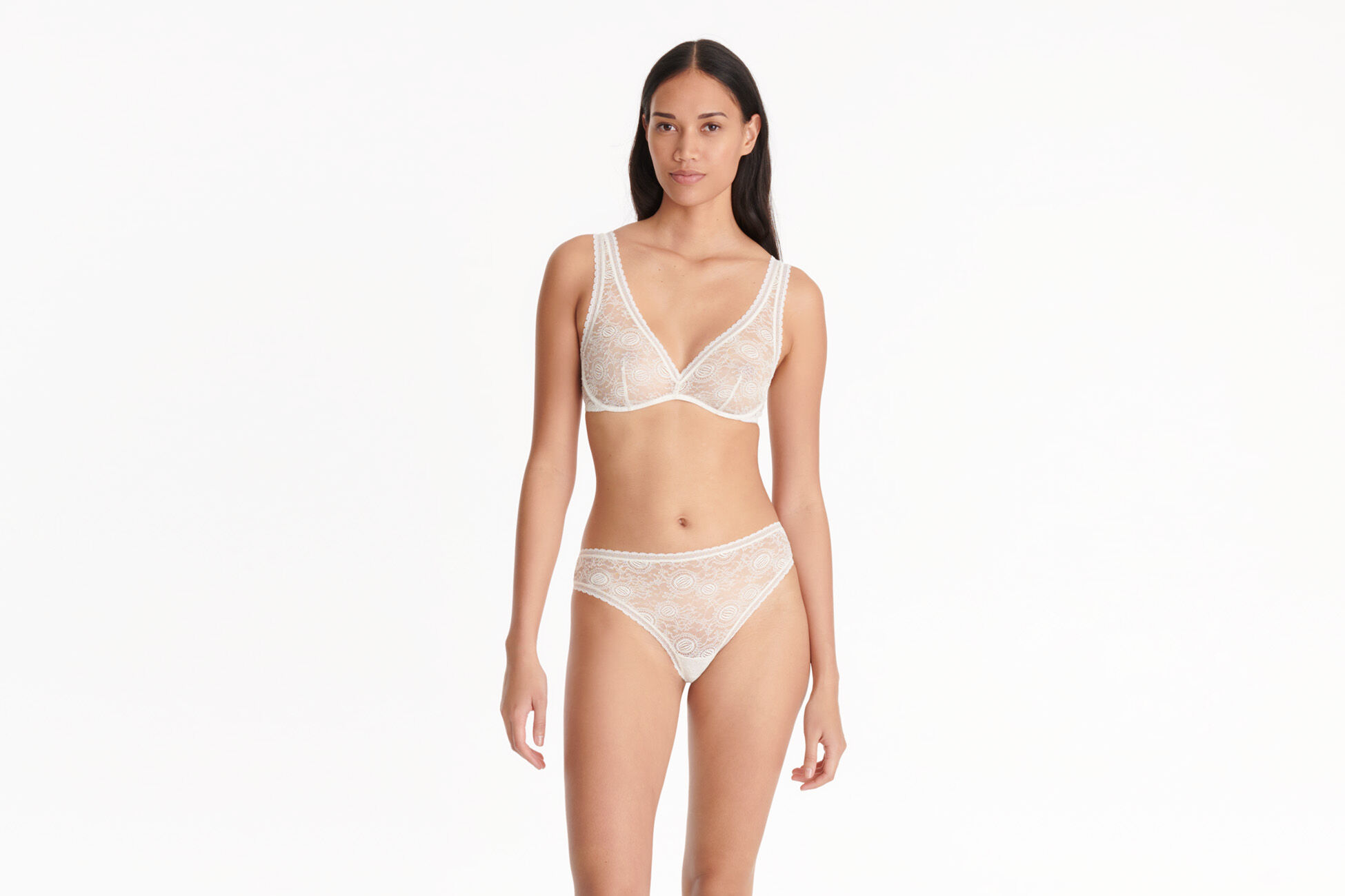 Rubellite Underwire triangle bra standard view �
