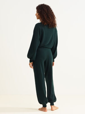 Famous Sweater standard view 2