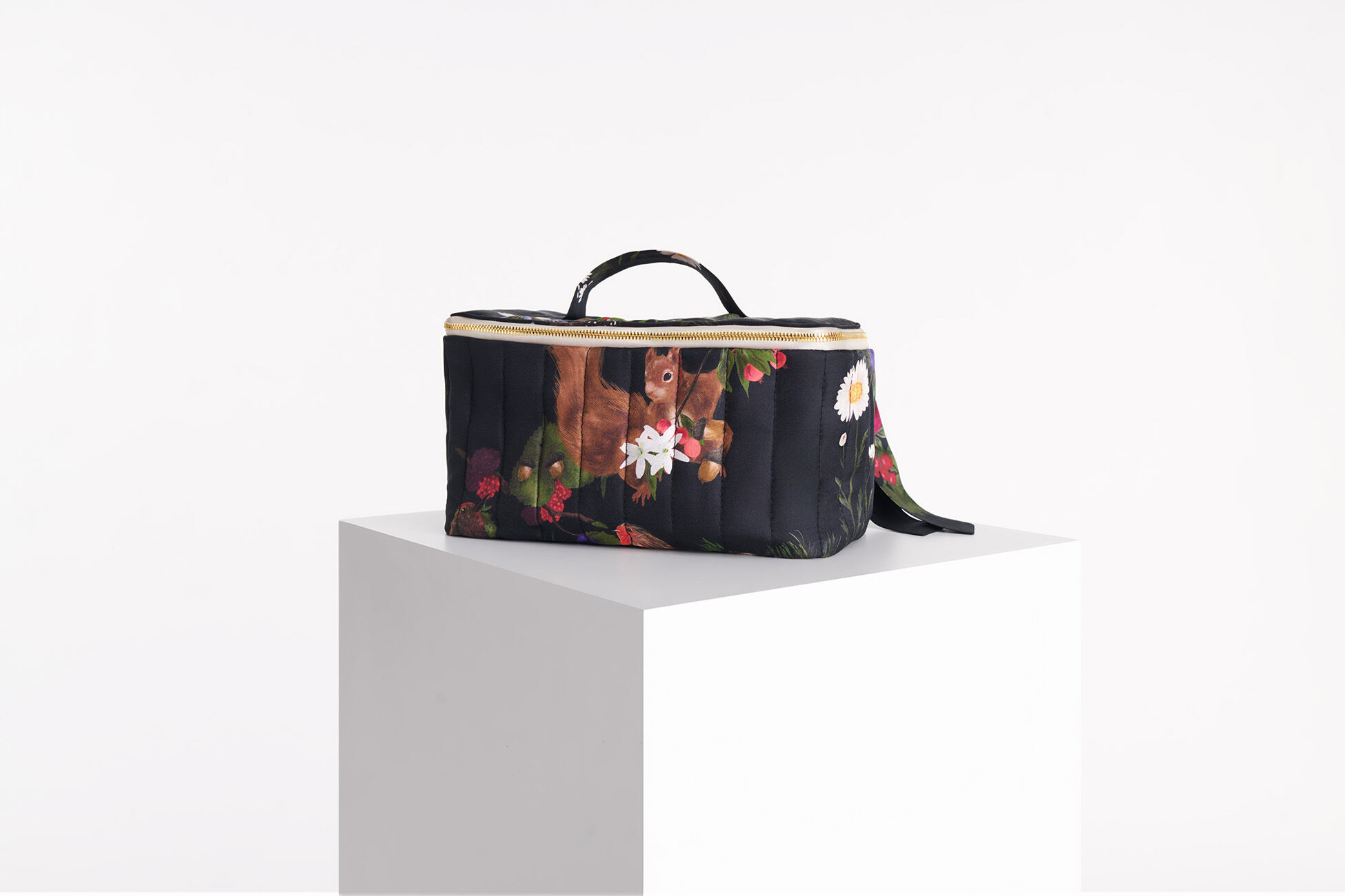 Boite a secrets Toiletry bag standard view �