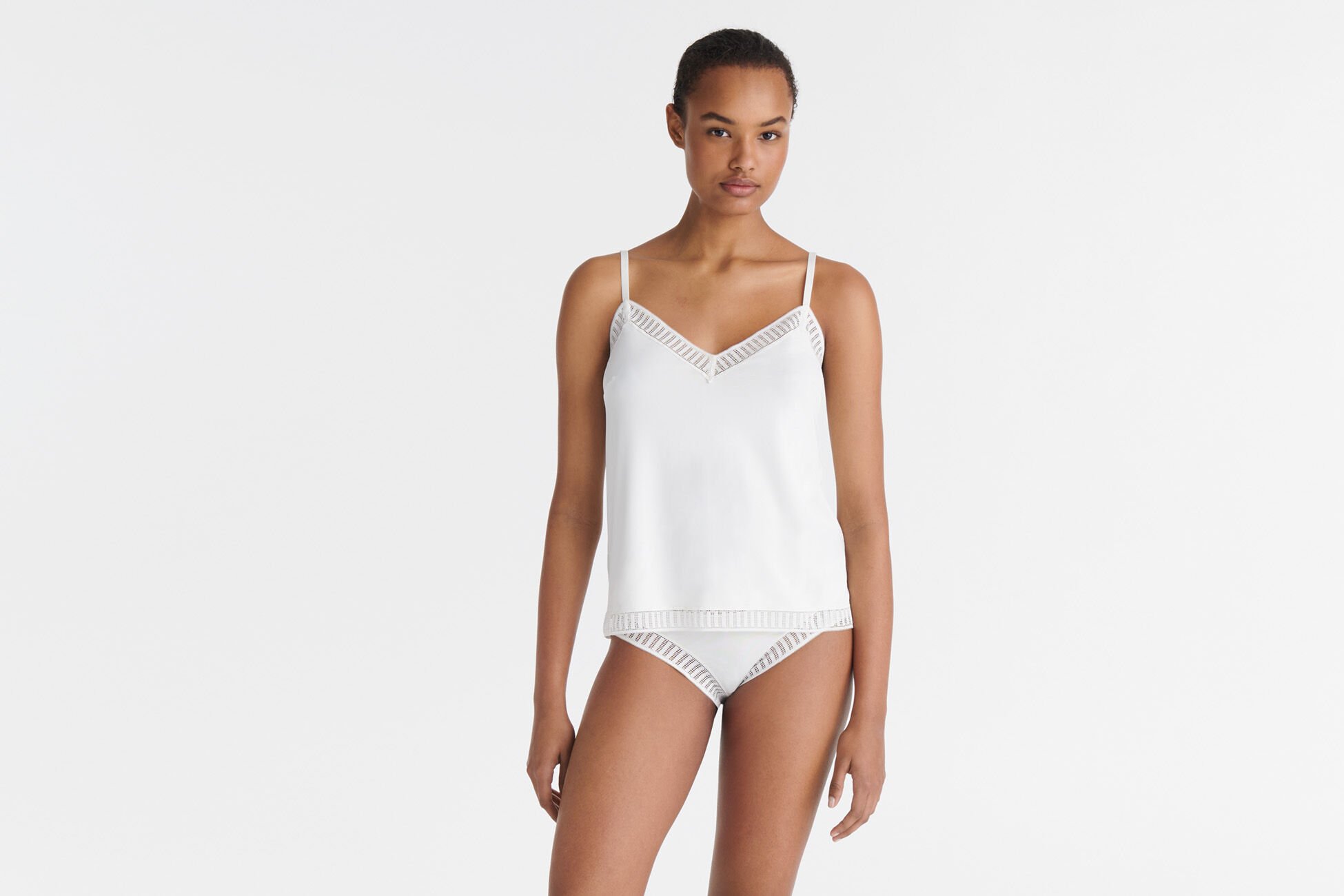 Sandra graph Camisole standard view NaN