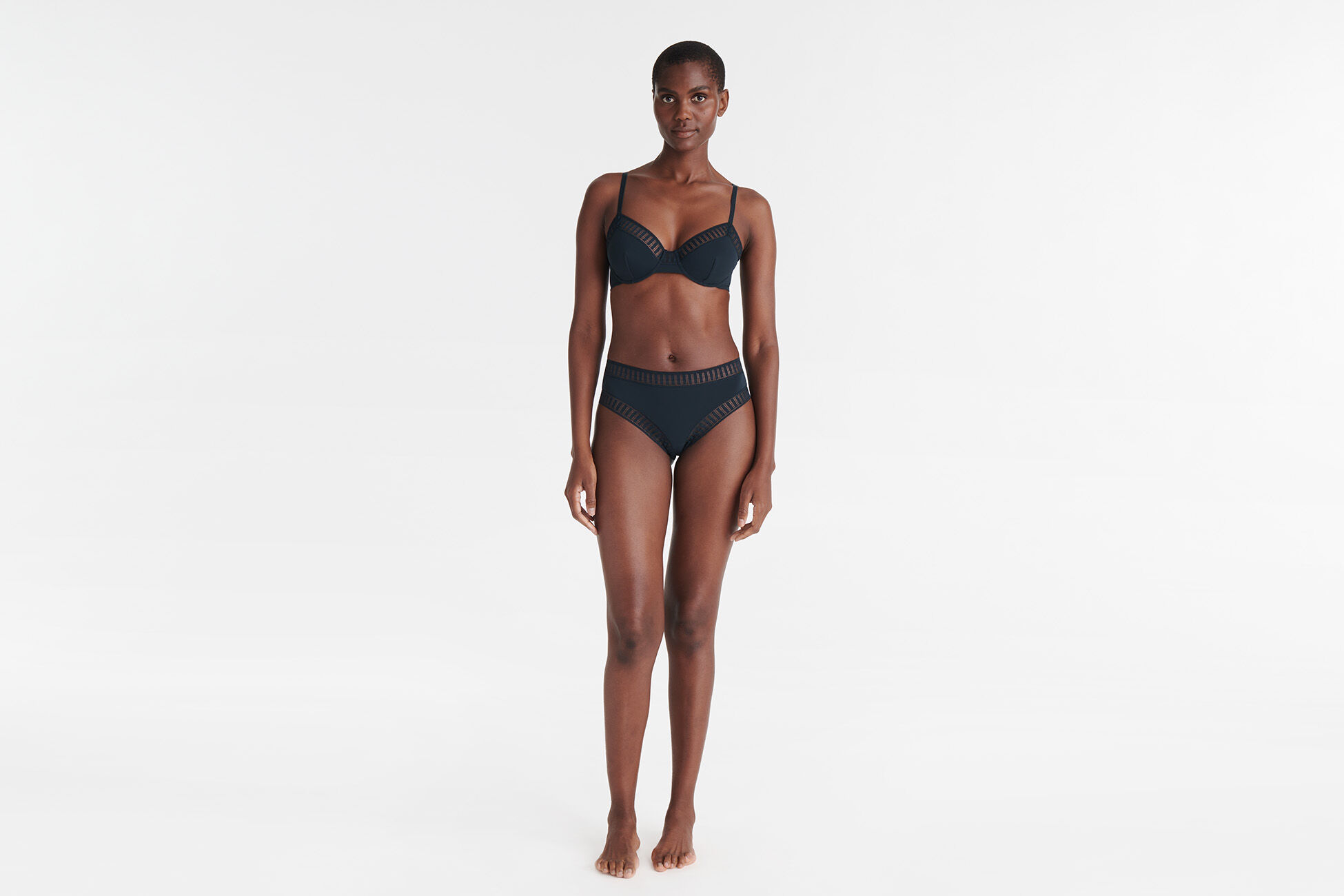 Paulette graph Full-cup bra standard view NaN