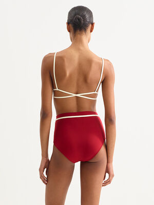 Karen Sujetador triangular con pinzas en el pecho Vista est&aacute;ndar 2