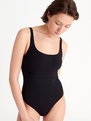 Asia Bañador Vista estándar 3