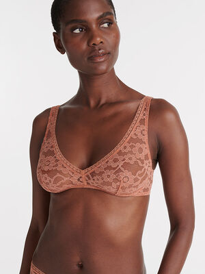 L&eacute;g&egrave;re Underwire triangle bra standard view 1