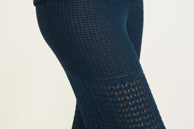 Embl&egrave;me Trousers standard view 3