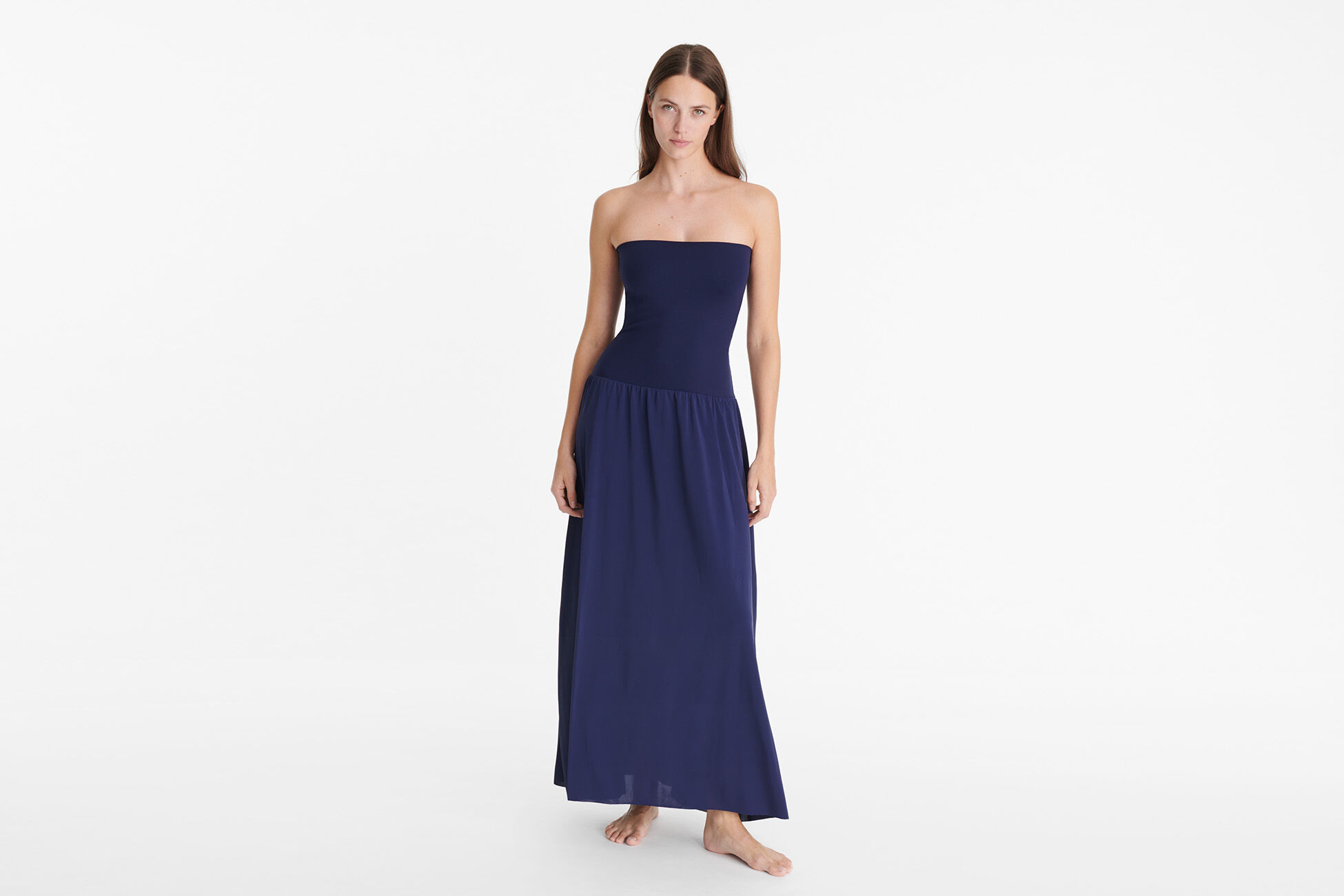 Oda Long bustier dress standard view �