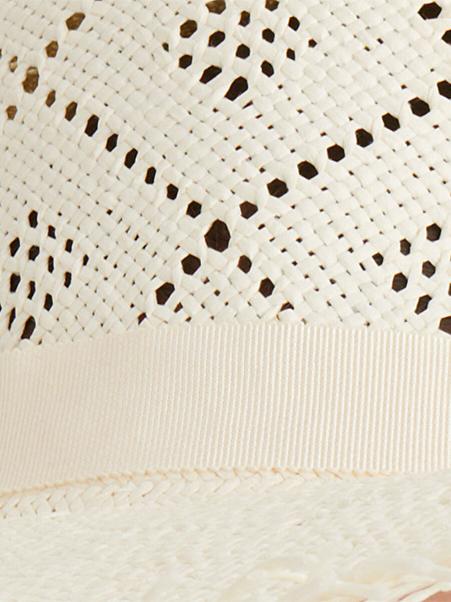 Amelia Hat standard view �