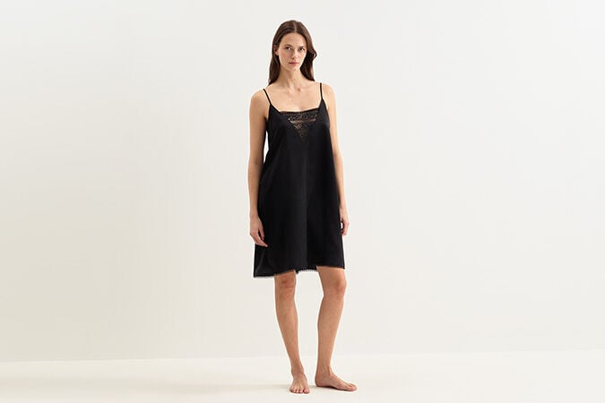 Invisible Nightshirt standard view 2 out of 3
