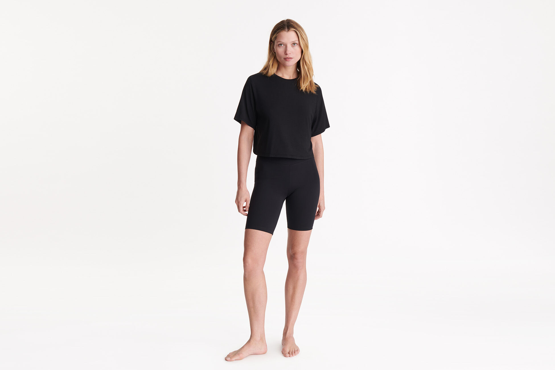 Felicia T-shirt standard view NaN