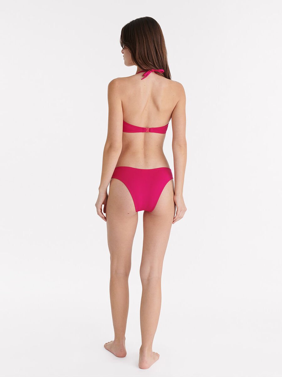 Scarlett Bragas clásicas Vista estándar NaN