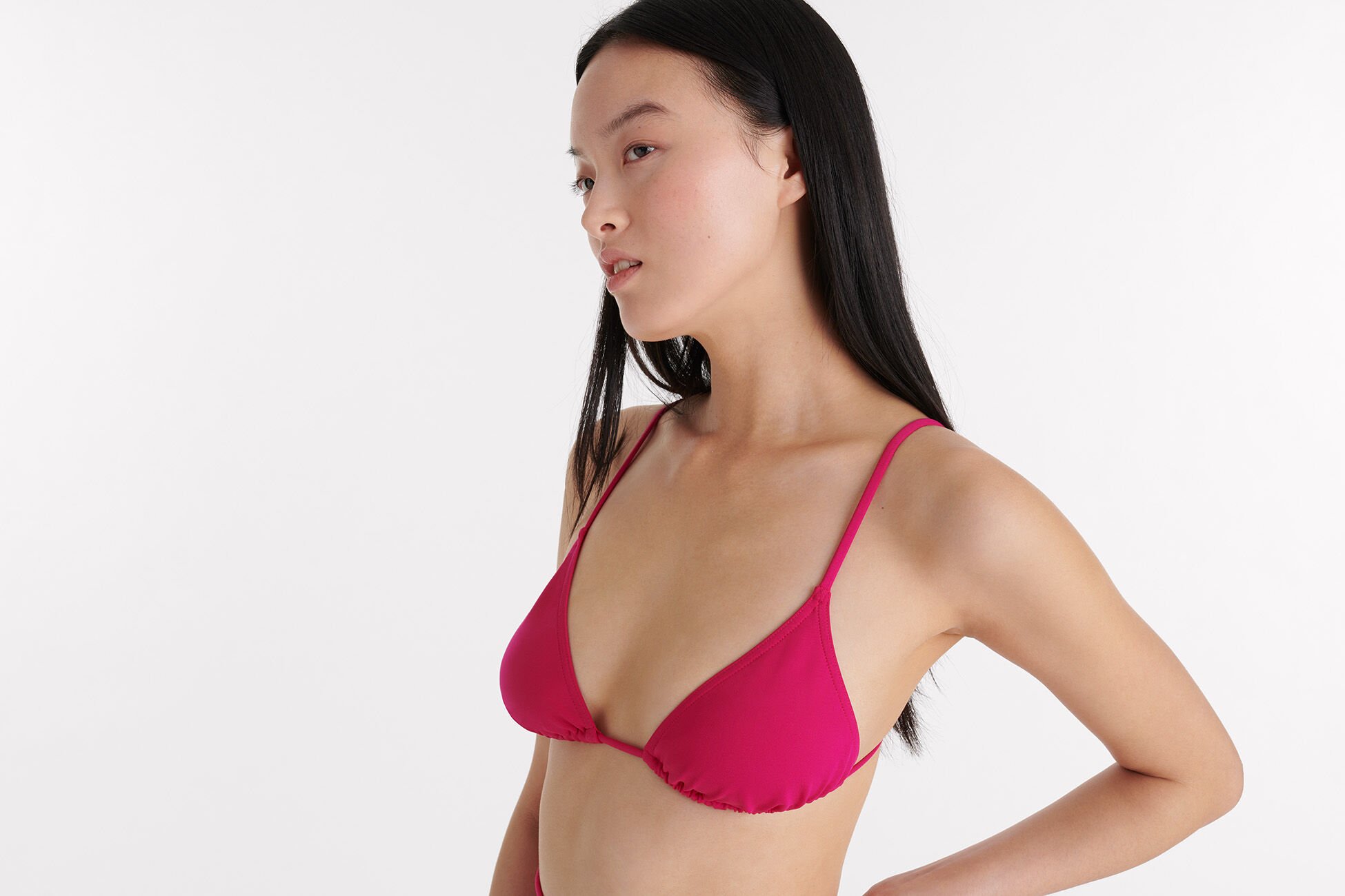 Mouna Petit triangle vue standard NaN