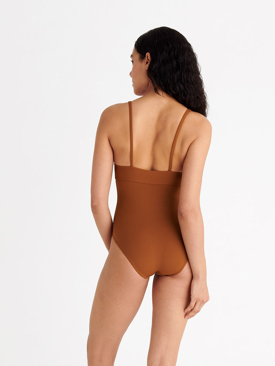 Larcin Triangel-Badeanzug Standardansicht NaN