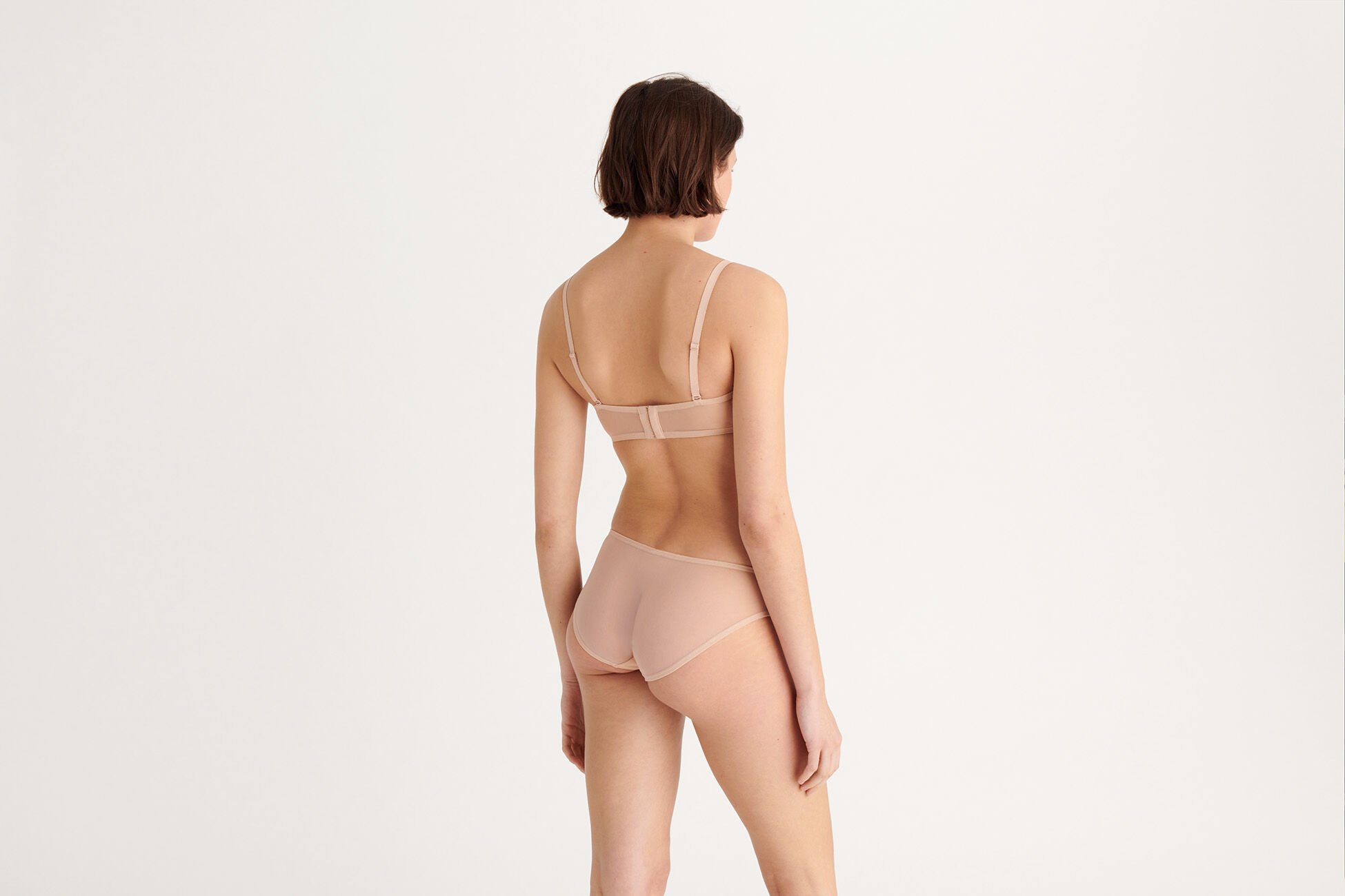 Indiscrete Reggiseno a fascia con rinforzi standard vista NaN