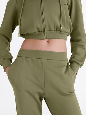 C&eacute;line Jogging standard view 3