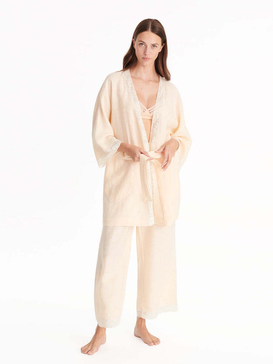 Colline Kimono standard vista NaN