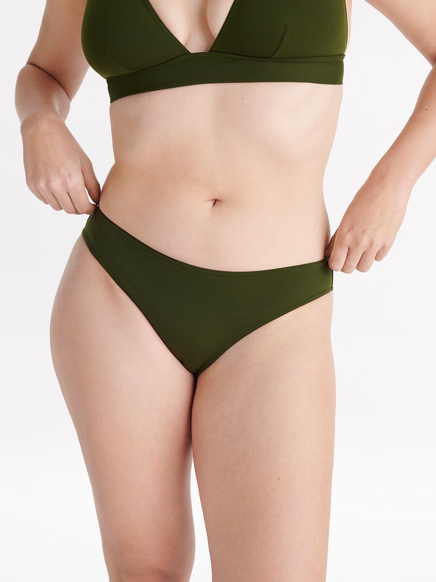 Coulisses Bragas con aberturas de pierna pronunciadas Vista est&aacute;ndar NaN