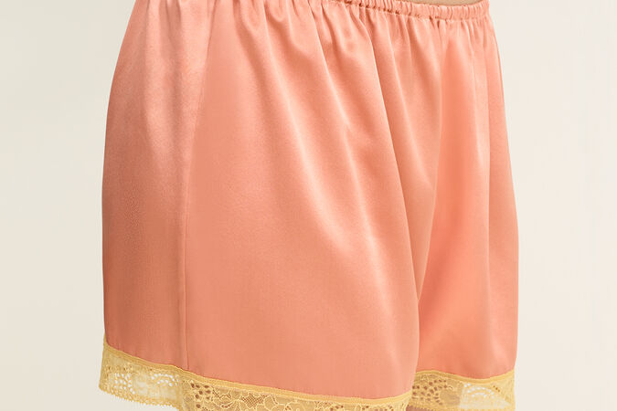 Pretty Shorts Vista est&aacute;ndar 1 de 3