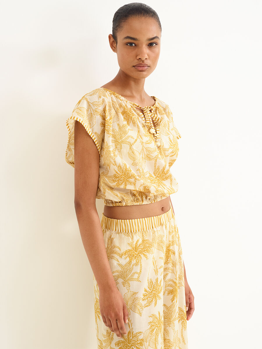 Crocodile Top standard view �