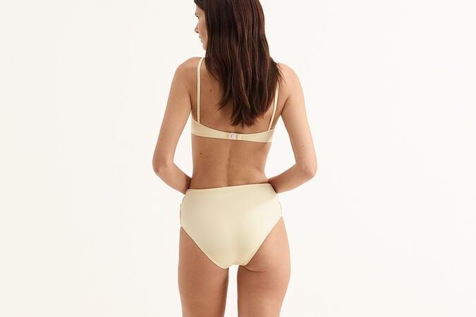 Bloom Crop top standard view 2