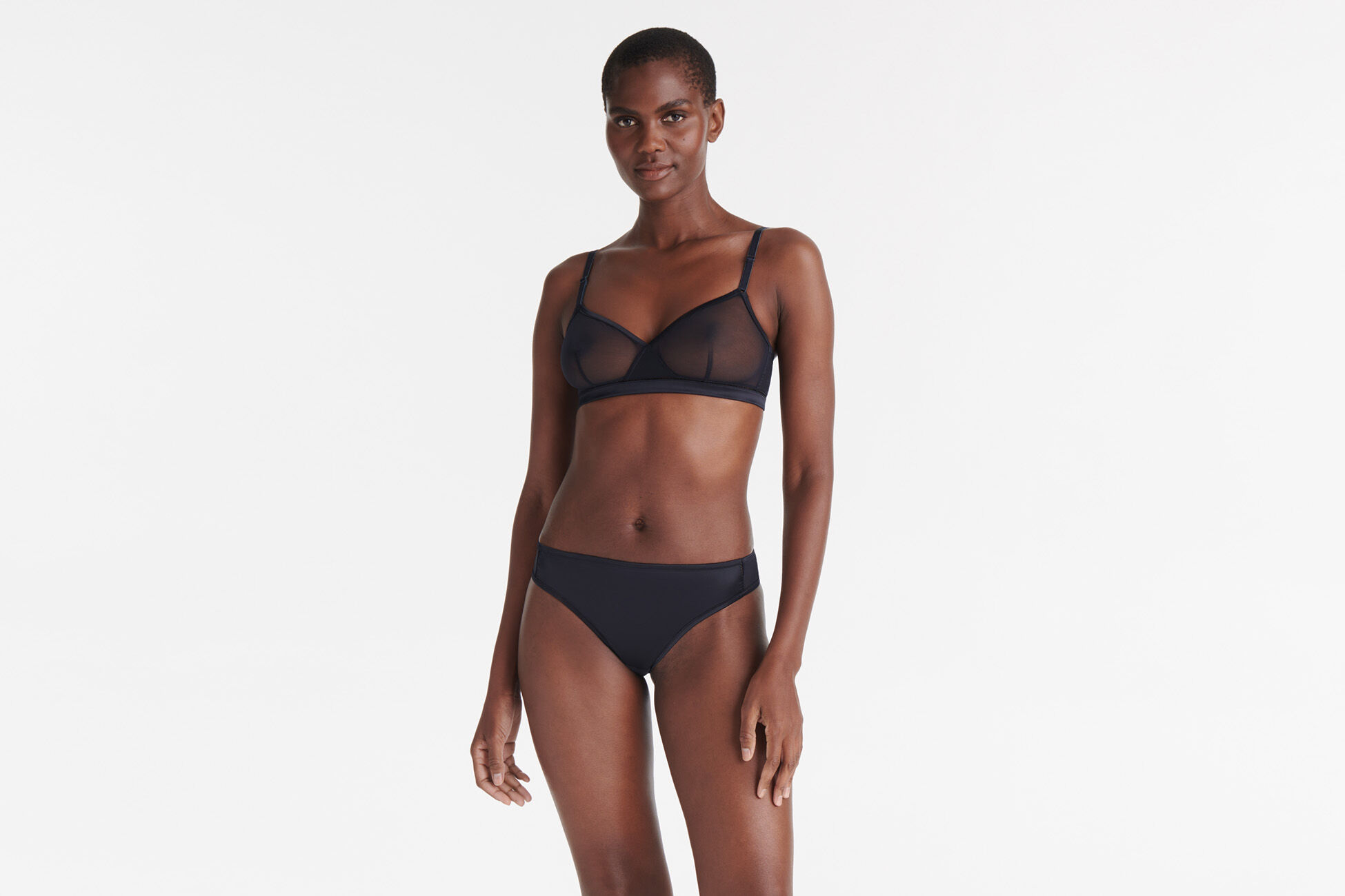 Diva Triangle bra standard view �