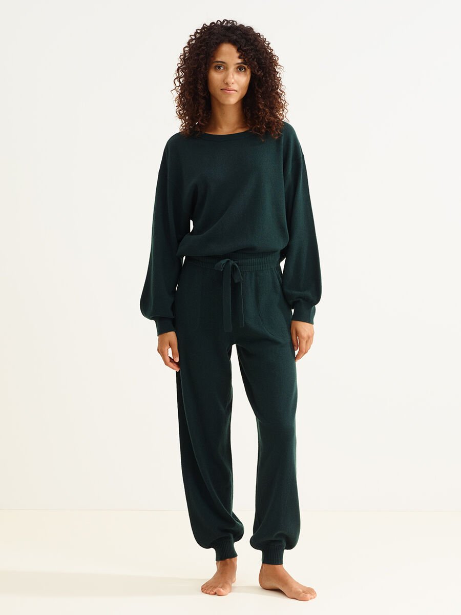 Famous Pullover Standardansicht NaN