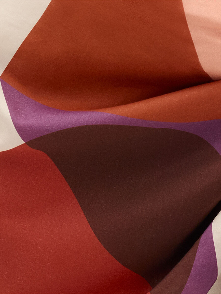 Luisa Sarong standard view 7 out of 7