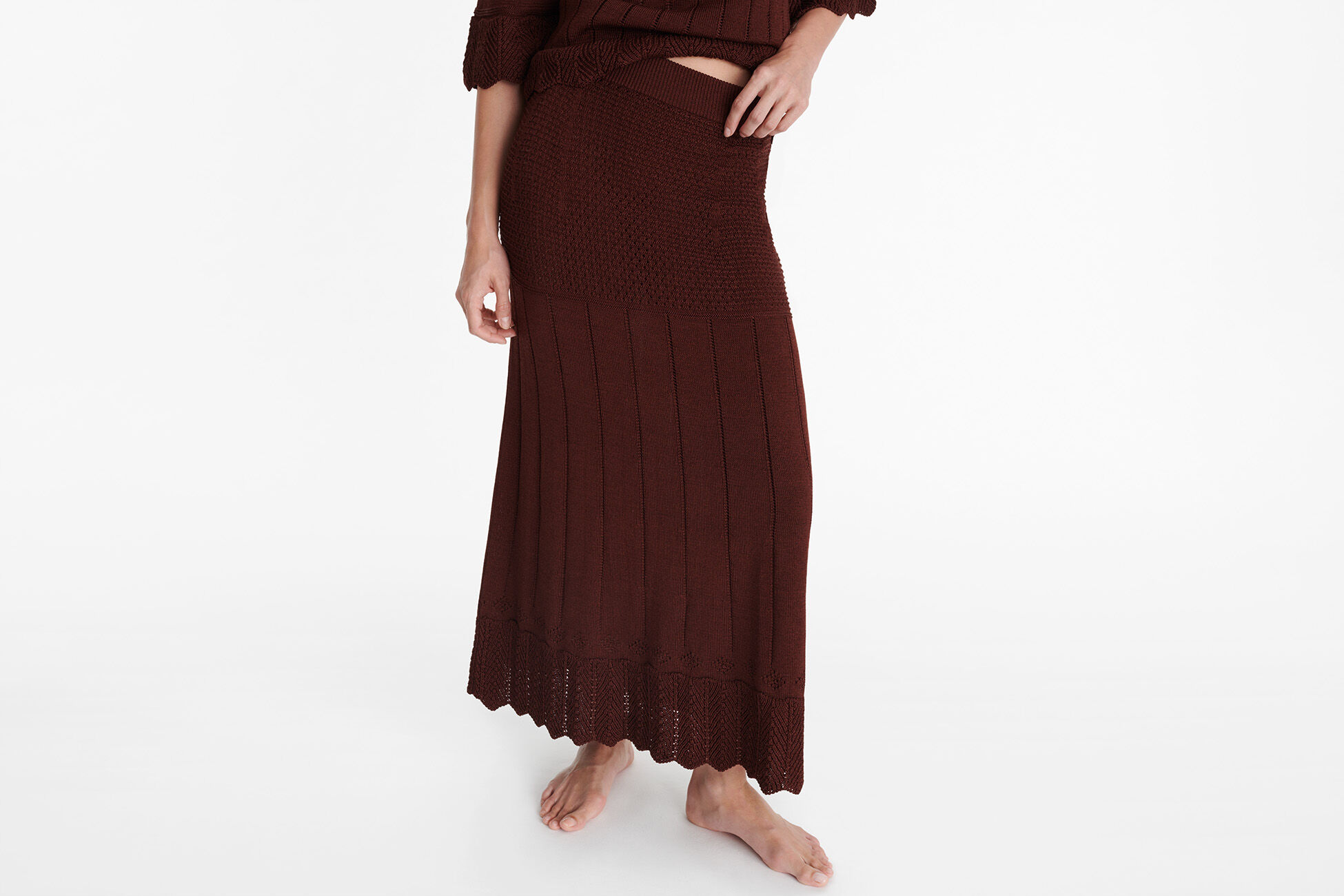 Irreelle Long skirt standard view �